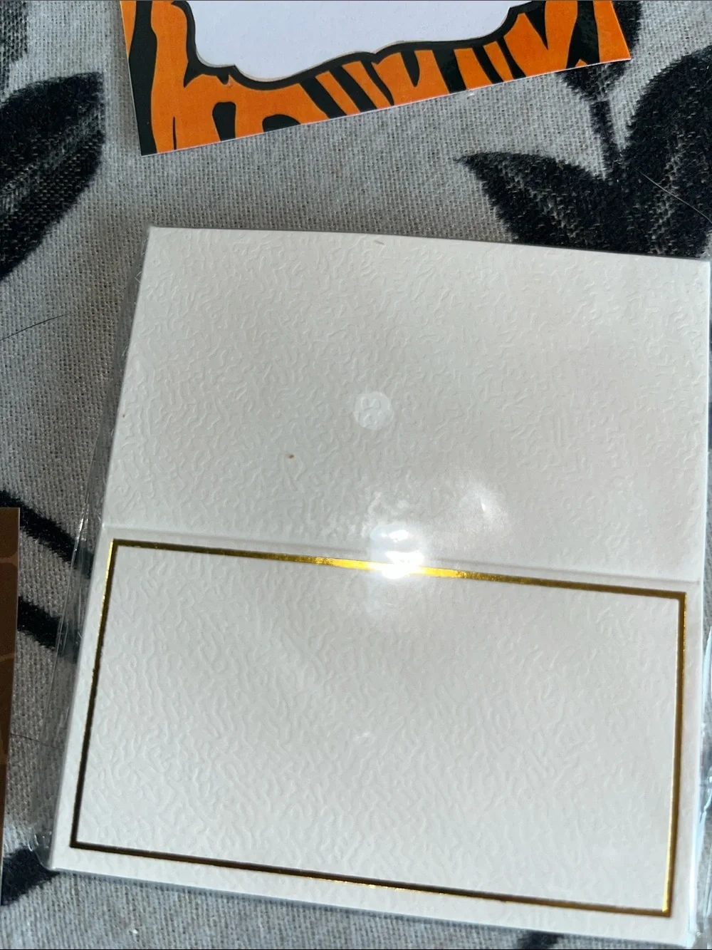 Source Unknown Gold Spiral Place Card Holders